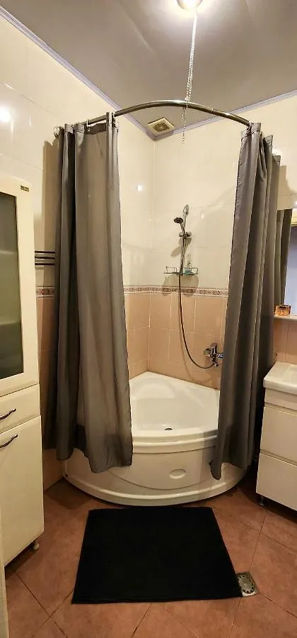 טביליסי Riverside Baratashvili Apartment