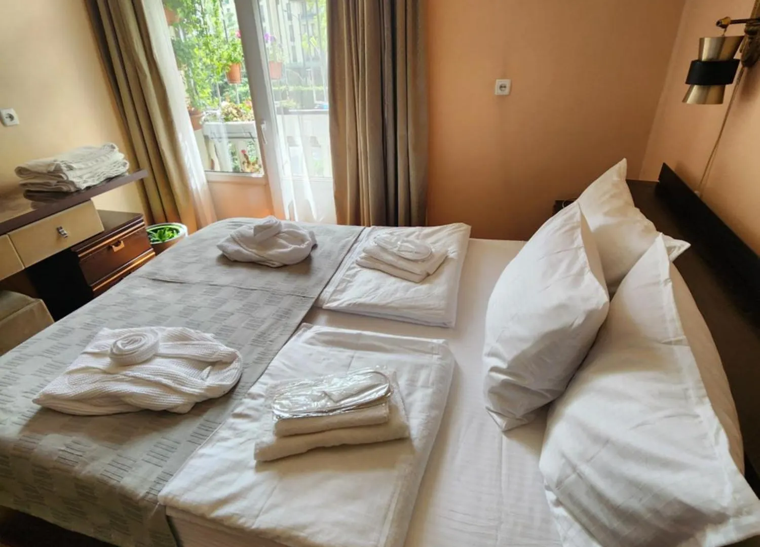 טביליסי Riverside Baratashvili Apartment